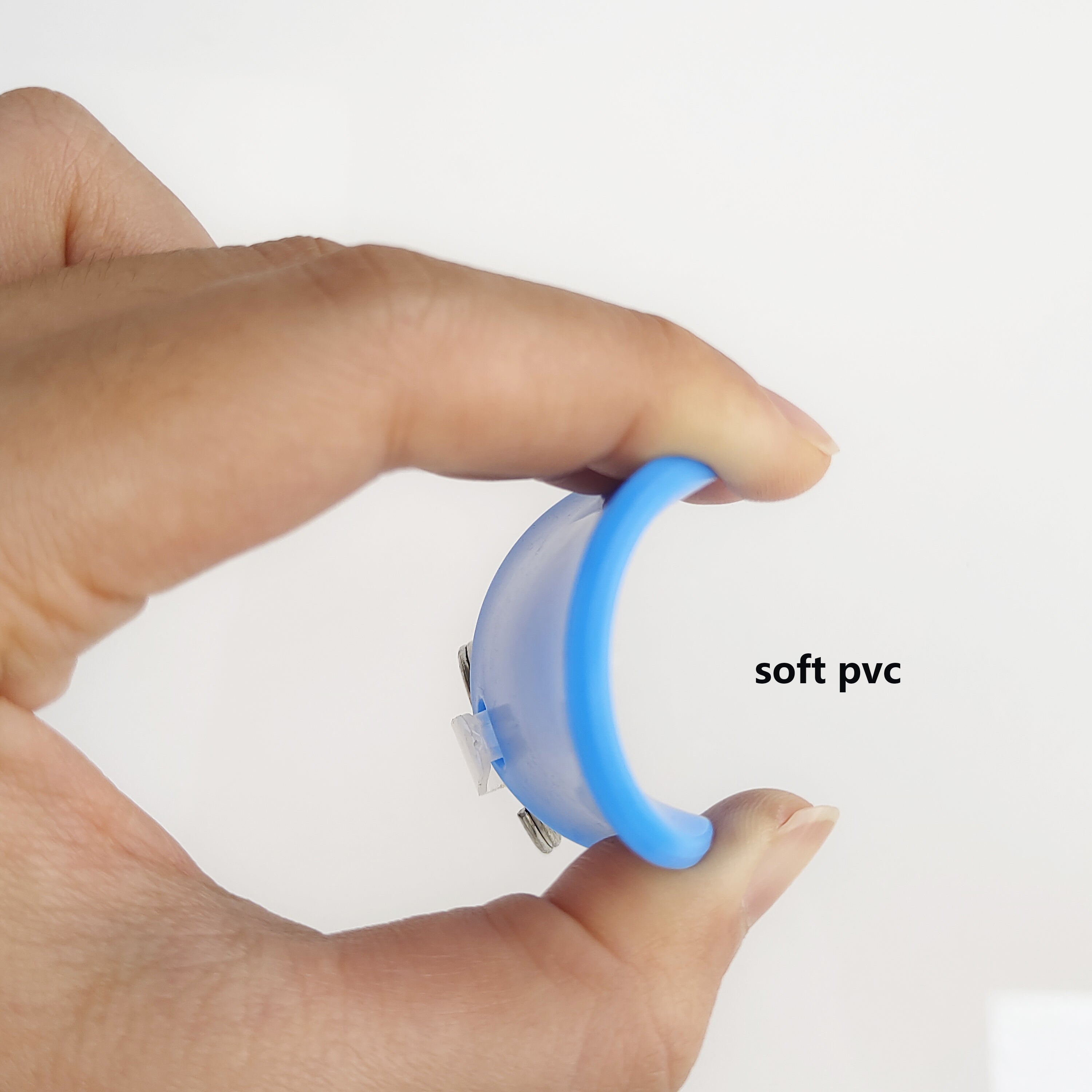 Custom Round Soft PVC Hotel Keychain Keytag with Logo and Number