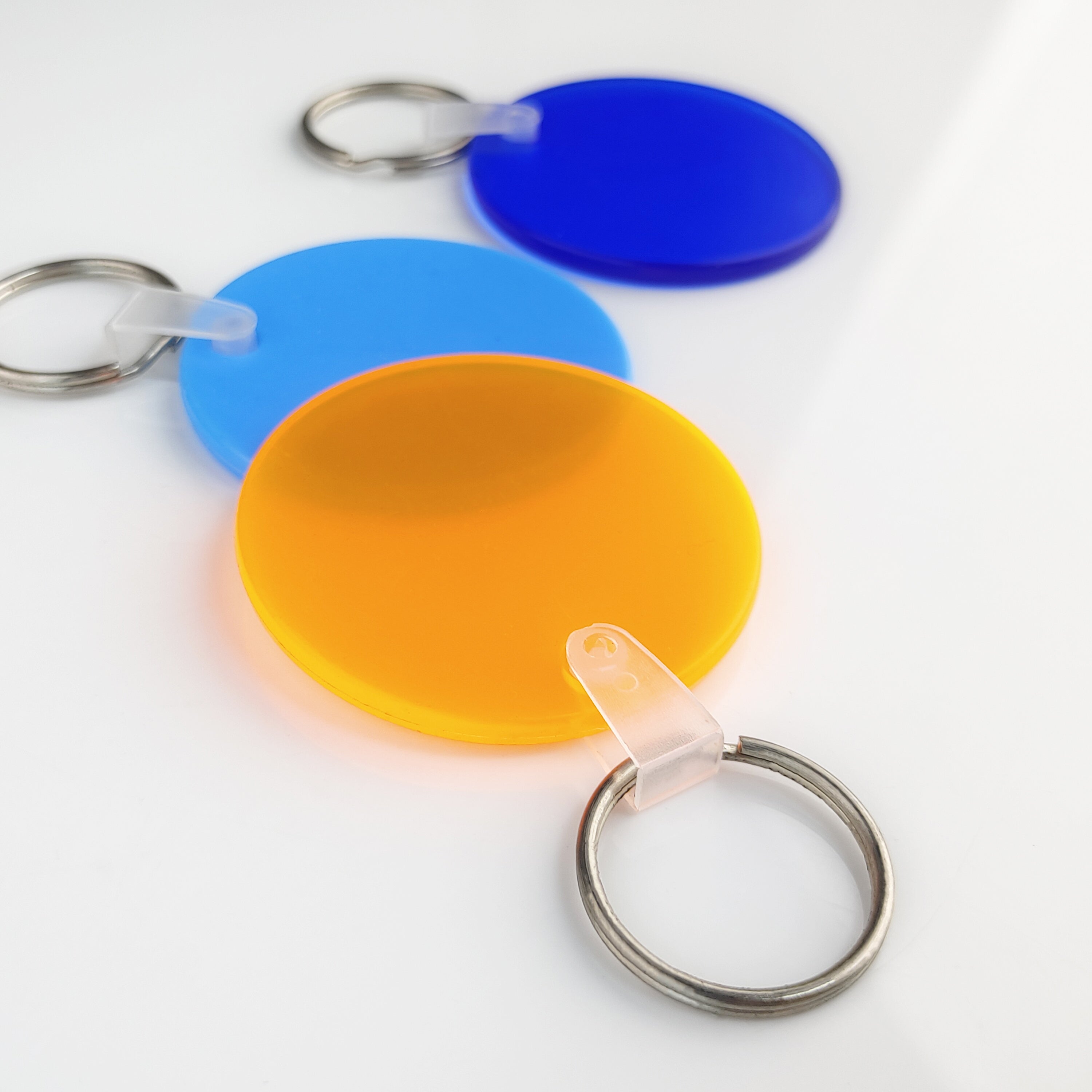 Custom Round Soft PVC Hotel Keychain Keytag with Logo and Number