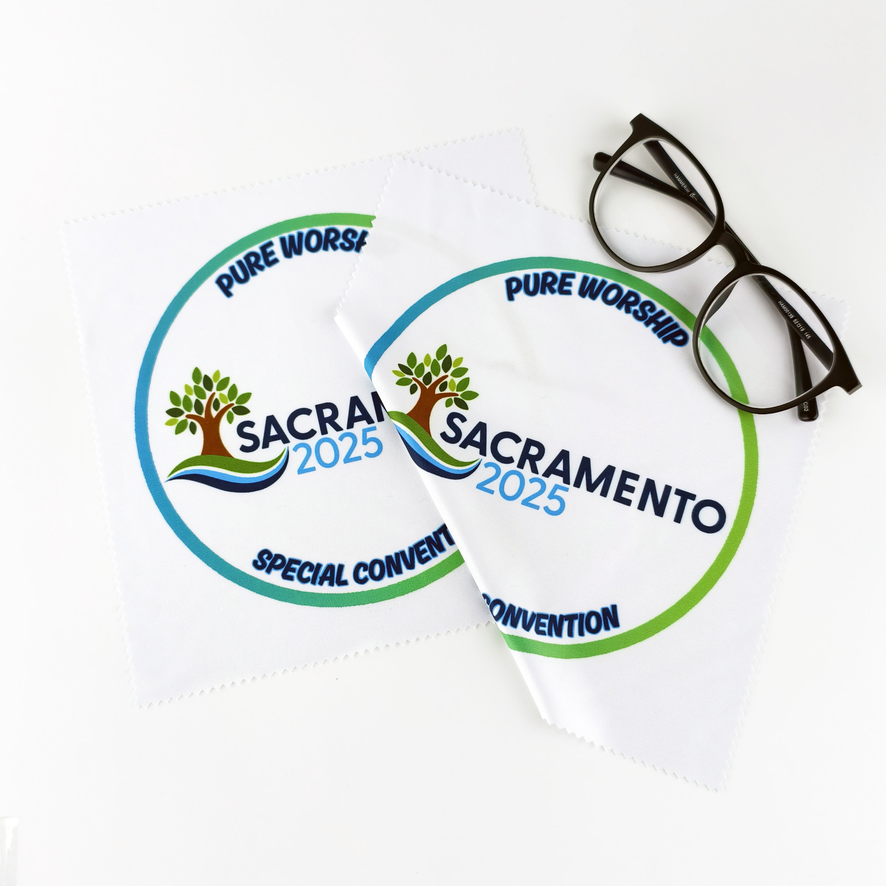 Custom Logo Microfiber Cleaning Cloth – Digital Printing Lens Cloth for Eyeglasses, Sunglasses, Camera Lenses & Phone Screens