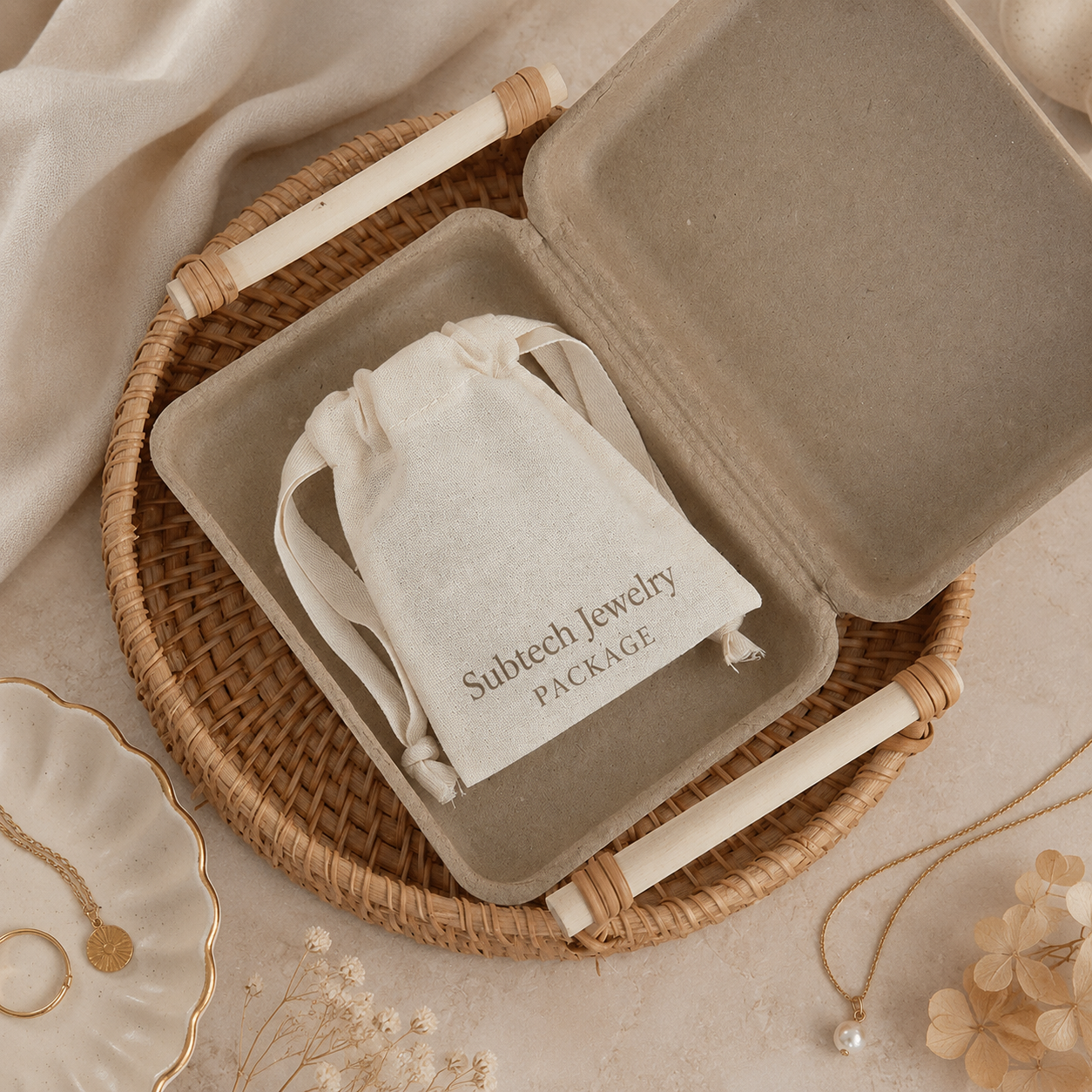 Minimalist Cotton Jewelry Storage Pouch with Printed Logo – Drawstring Bag for Earrings and Rings